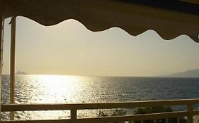 Sunset Holiday Home In Kalamaki